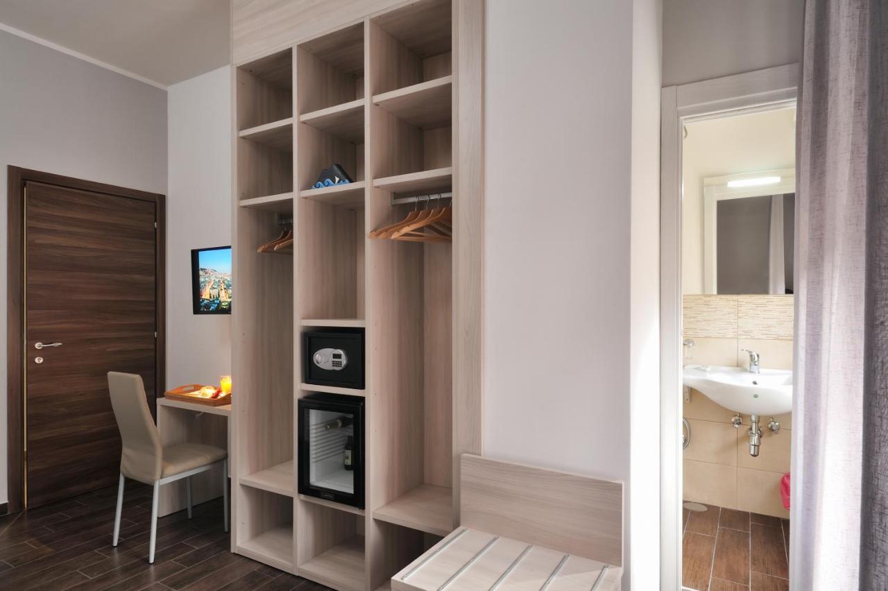 B&B Il Bacio Di Napoli Екстер'єр фото